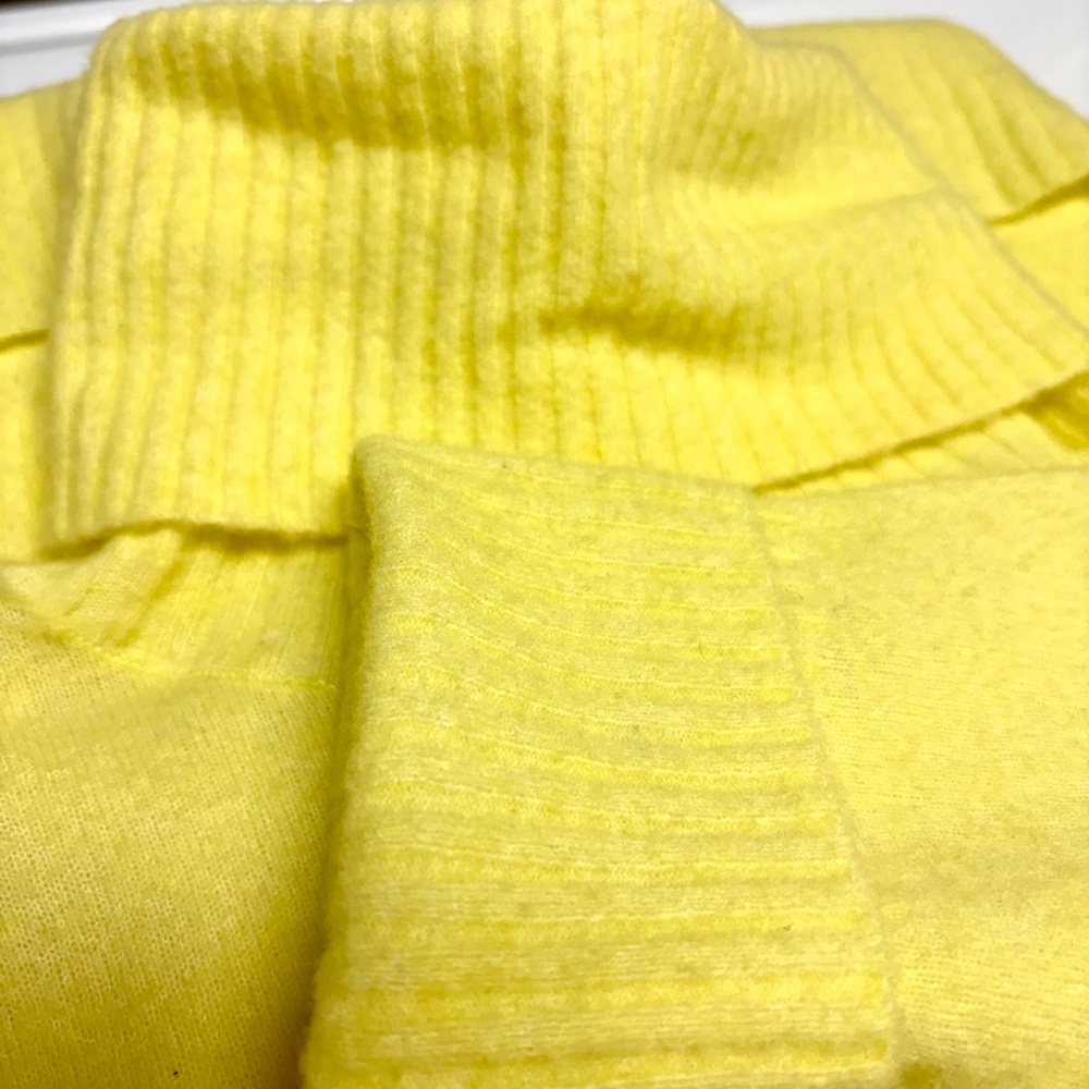 Athleta Transit Pullover Bright Yellow Sweater Tu… - image 8
